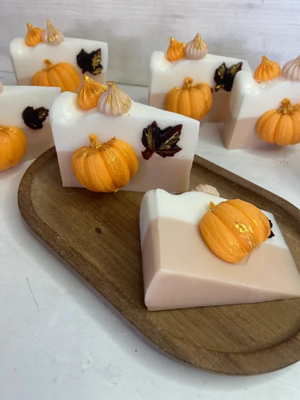 Pumpkin soap cake. Σαπουνότουρτα κολυκύθα